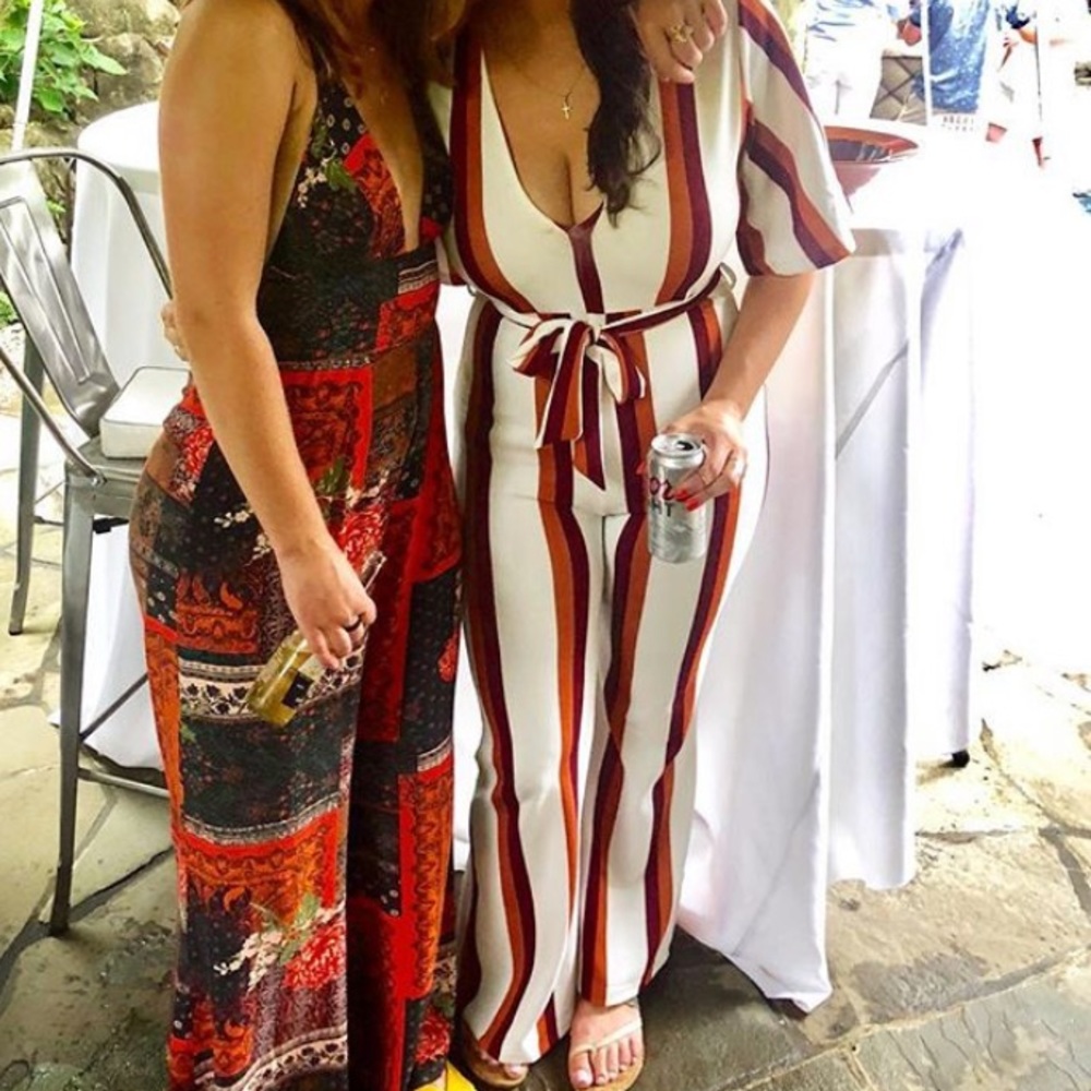Striped Jumpsuit🧡❤️🤍🧡❤️🤍